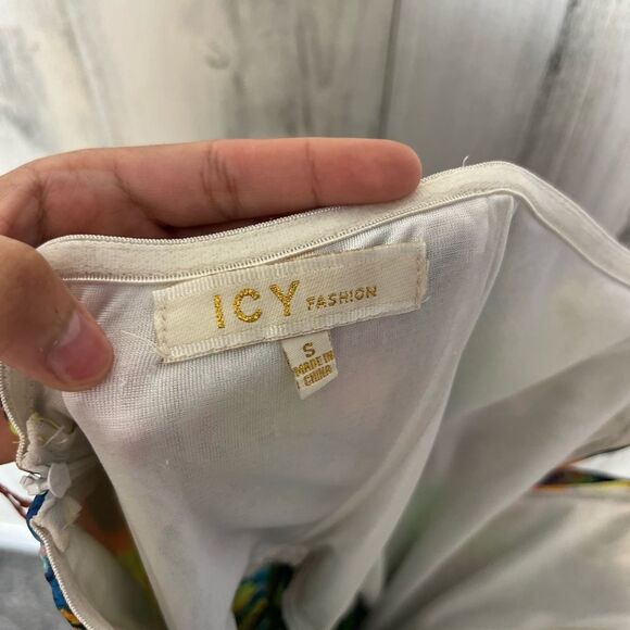 Floral jumpsuit - Picture 5 of 8